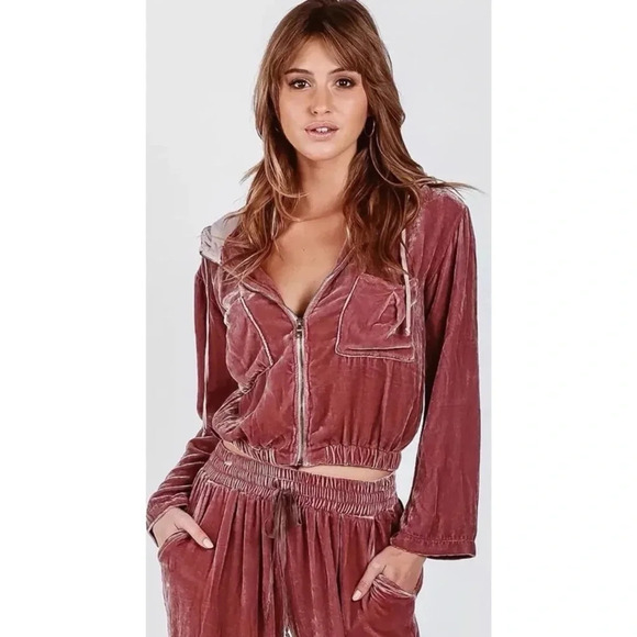 Young Fabulous & Broke Tops - YOUNG FABULOUS & BROKE Fritzy Velvet Velour Zip Up Cropped Hoodie Sweatshirt M